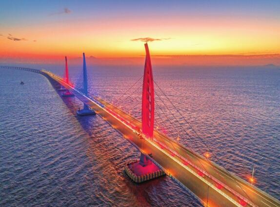 南方電網(wǎng)公司釋放改革能量 為“六穩(wěn)”“六?！痹鰟恿? width=