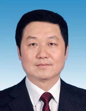李清堂同志任中核集團董事、黨組副書記