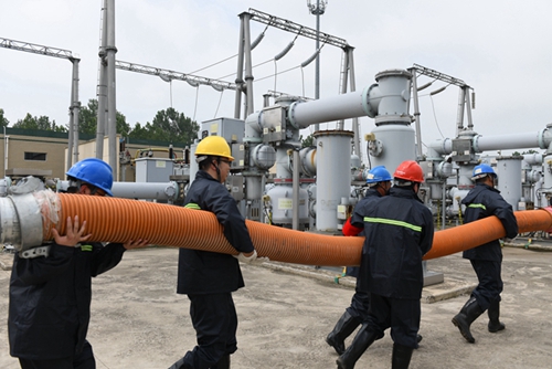 江蘇東?？h供電公司開(kāi)展2021年變電站防汛應(yīng)急演練