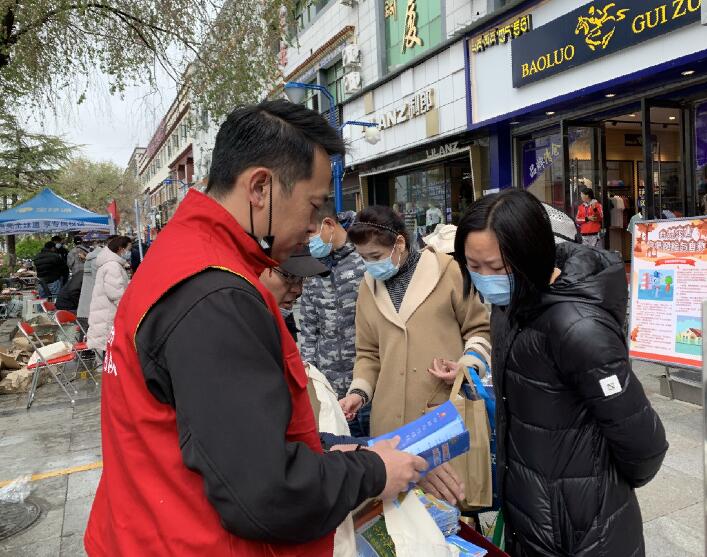 援藏的歷史，讓他永遠(yuǎn)難忘——記國網(wǎng)湖北送變電公司援藏職工李皓