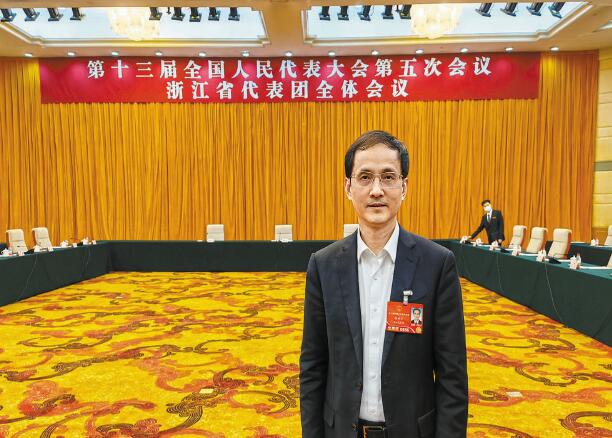【兩會】電力為打造現(xiàn)代化濱海大都市注入動能——訪全國人大代表、浙江省寧波市經(jīng)濟(jì)和信息化局局長張世方