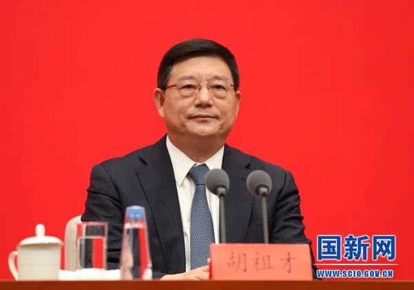 國(guó)家發(fā)改委：規(guī)劃建設(shè)450GW大型風(fēng)電光伏基地，85GW項(xiàng)目已開(kāi)工建設(shè)