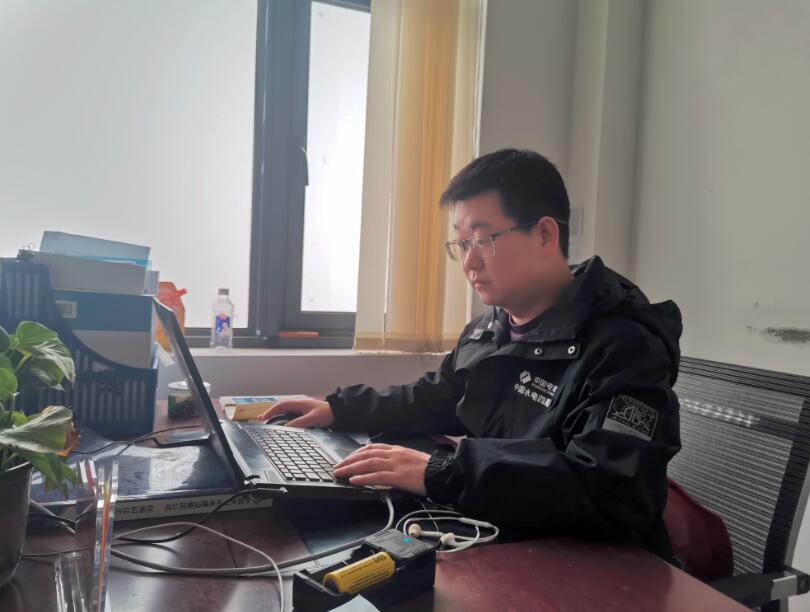 劉凡武：砥礪深耕志未泯，不負(fù)山河不負(fù)卿