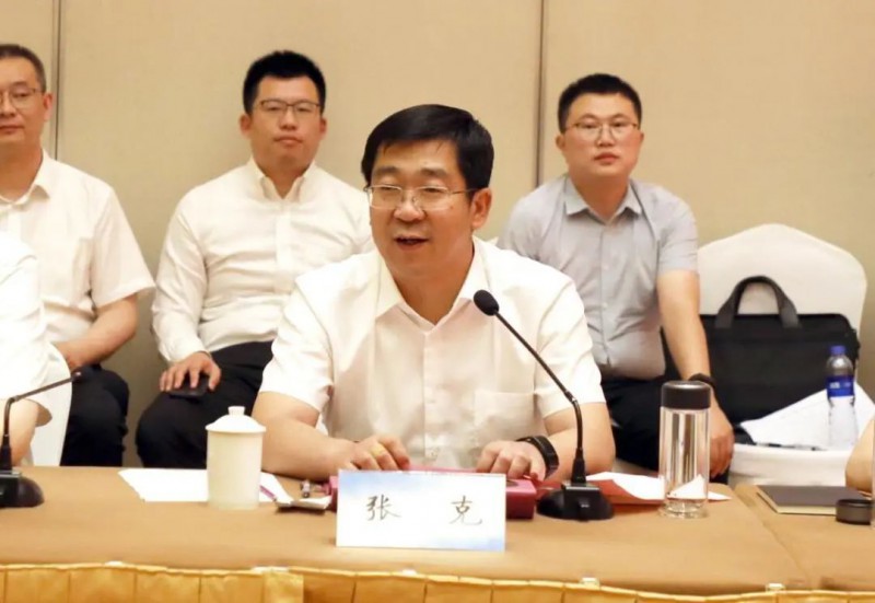 協(xié)鑫、徐工聯(lián)手！布局新能源