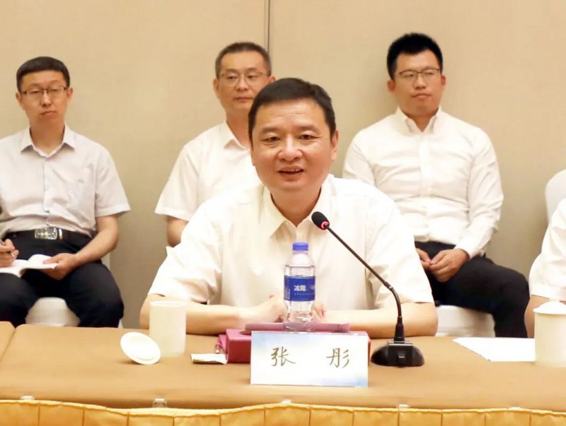 協(xié)鑫、徐工聯(lián)手！布局新能源