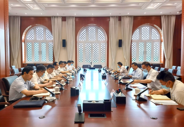 丁焰章拜訪國家能源局黨組書記、局長章建華