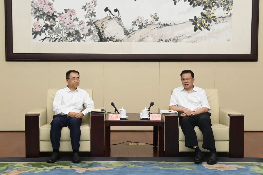 大唐集團(tuán)公司黨組書記、董事長鄒磊拜會浙江省委書記、省人大常委會主任袁家軍