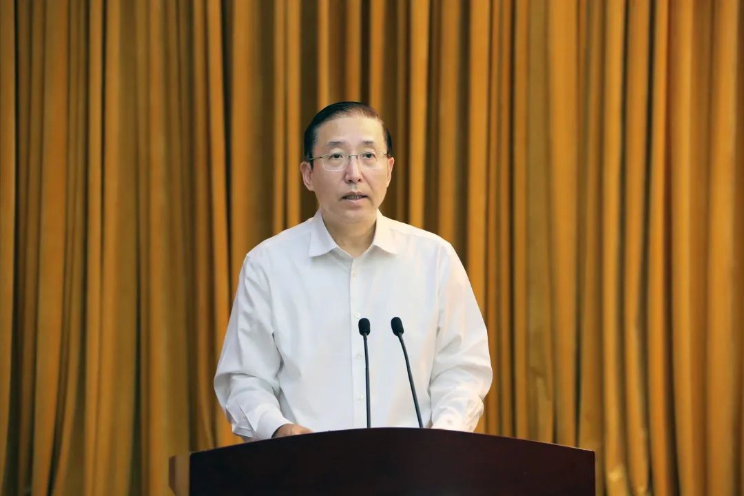 國家電網(wǎng)公司黨組書記、董事長辛保安在中央企業(yè)思想政治工作會(huì)議上作交流發(fā)言