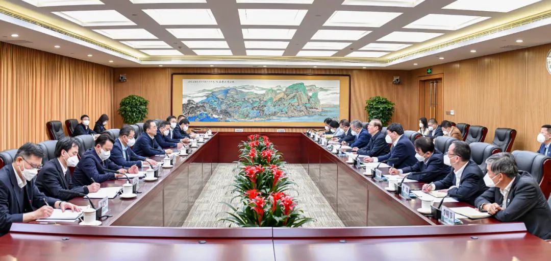 鄒磊、劉明勝與國家電網(wǎng)董事長辛保安、總經(jīng)理張智剛會談