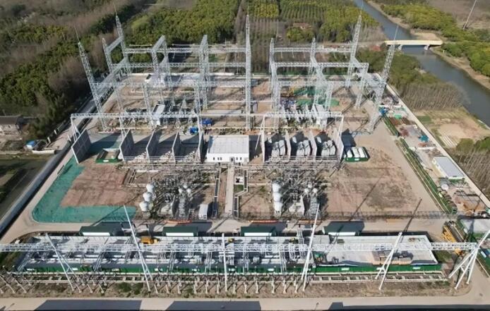 國網(wǎng)上海電力全面推動上海電網(wǎng)建設(shè)向智慧、綠色、低碳方向轉(zhuǎn)變