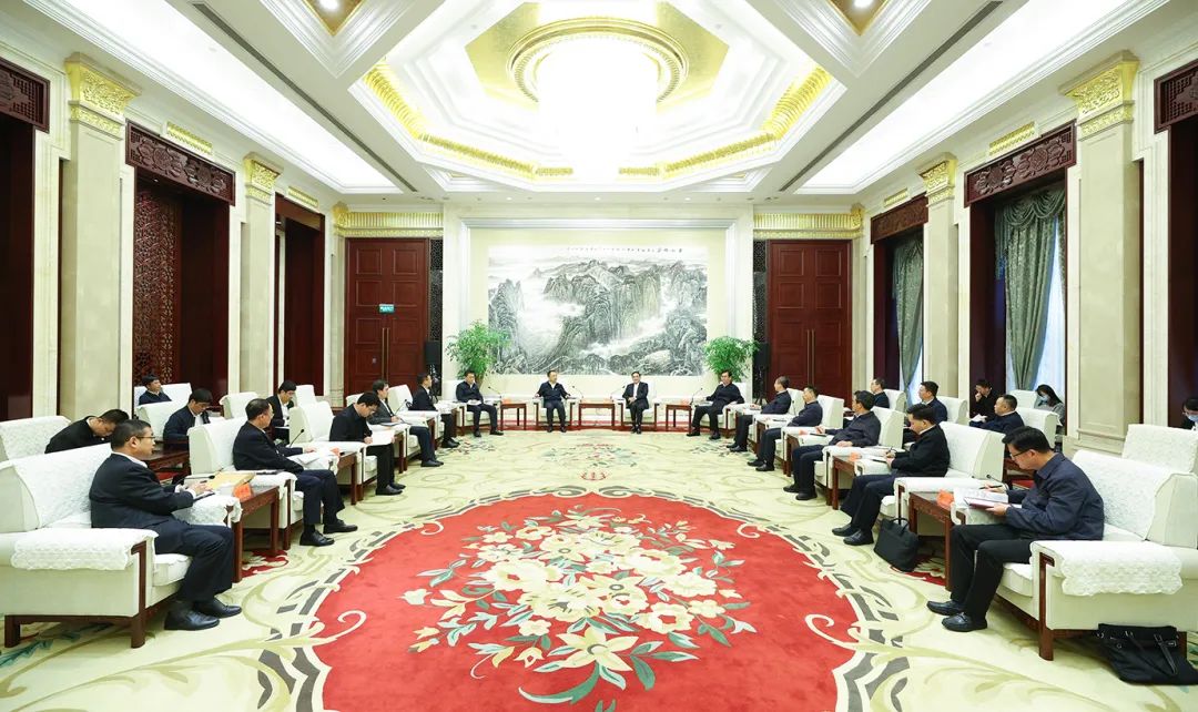 大唐集團(tuán)黨組書記鄒磊拜會貴州省委書記徐麟、省長李炳軍