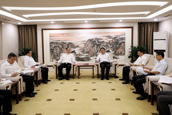 國務院國資委黨委書記、主任張玉卓會見湖南省委副書記、省長毛偉明