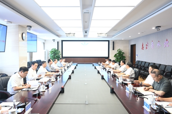 中國電建黨委書記、董事長丁焰章與中國南水北調(diào)集團黨組書記、董事長蔣旭光會談