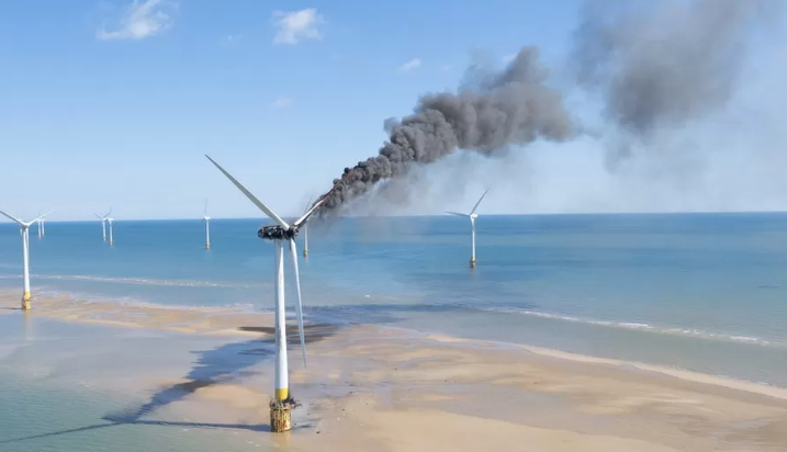 風機起火！這座海上風電場暫停運營