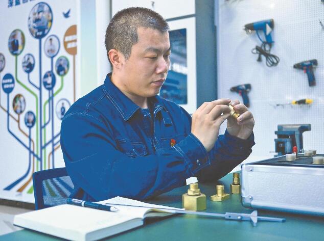 何龍：扎根北疆9年，他找到了自己的位置