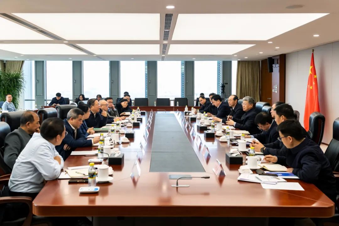 國家能源集團(tuán)董事長劉國躍會見廣西壯族自治區(qū)政府黨組成員、國資委黨委書記秦如培