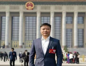 【兩會好聲音】全國人大代表、小鵬汽車董事長何小鵬：探索限定場景無人駕駛法規(guī)，助力車網融合和低空經濟騰飛