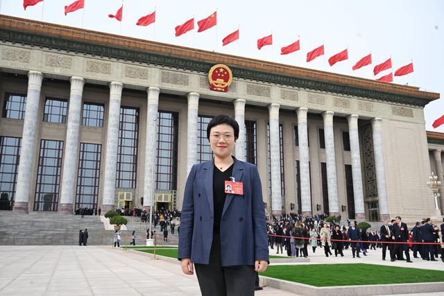 全國(guó)人大代表、上汽集團(tuán)零束科技黨委副書(shū)記劉懿艷：建議加大中國(guó)智能電動(dòng)汽車(chē)技術(shù)出海專(zhuān)利保護(hù)力度
