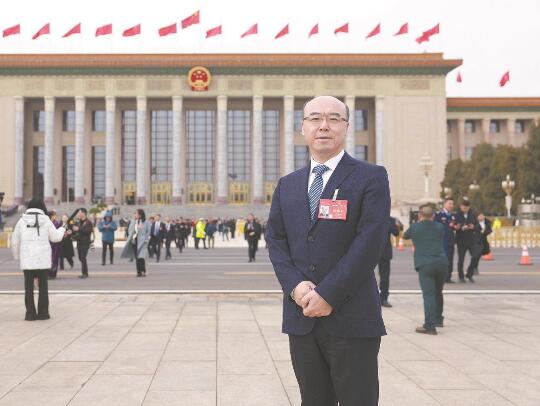 【兩會好聲音】全國人大代表，國網(wǎng)山東公司董事長、黨委書記 王志偉：推動新能源高質(zhì)量發(fā)展 助力美麗中國建設(shè)