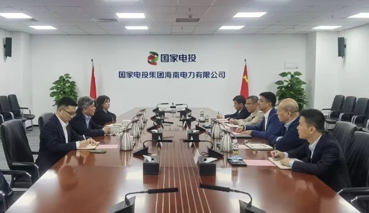 劉波濤會(huì)見(jiàn)國(guó)電投財(cái)務(wù)公司黨委書記、董事長(zhǎng)李云峰
