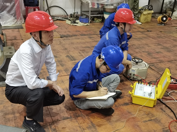 【新春走基層】匠心守護(hù)設(shè)備安，確保電力暢無憂