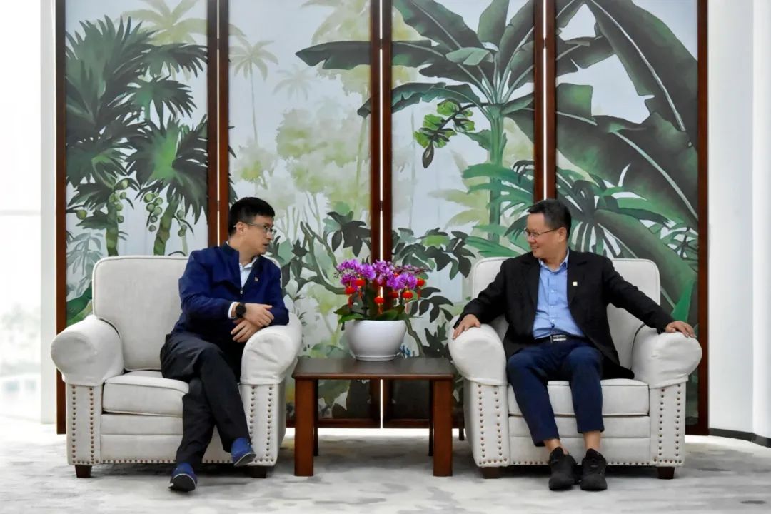 國電投海南公司黨委副書記、總經(jīng)理劉波濤拜訪大唐海南公司黨委書記、董事長王俊啟