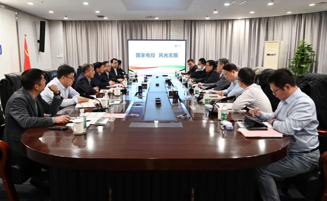 黃河水電公司黨委書記、董事長姚小彥會見國核電力院黨委書記、董事長李啟釗